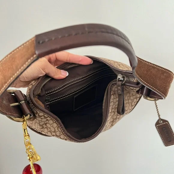 Coach Bag - Picture 8 of 9